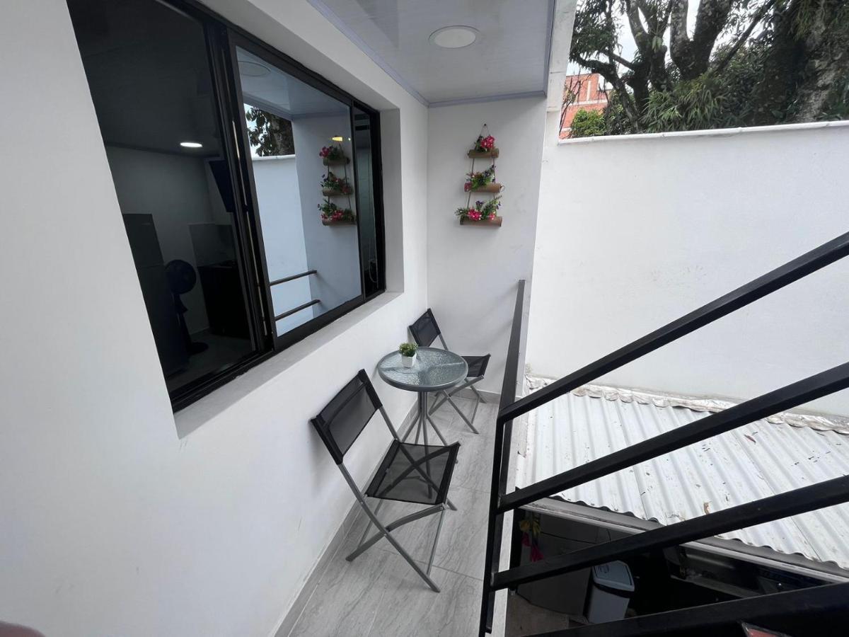 Edificio Santamarta Medellin Hotell Eksteriør bilde